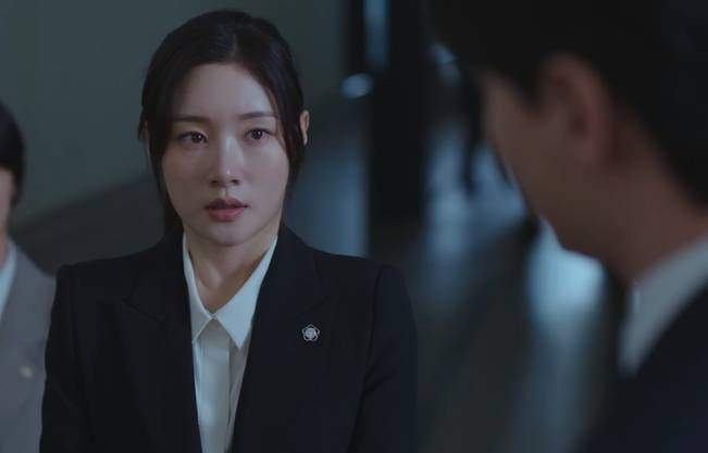 still cut drama Korea Beyond the Bar