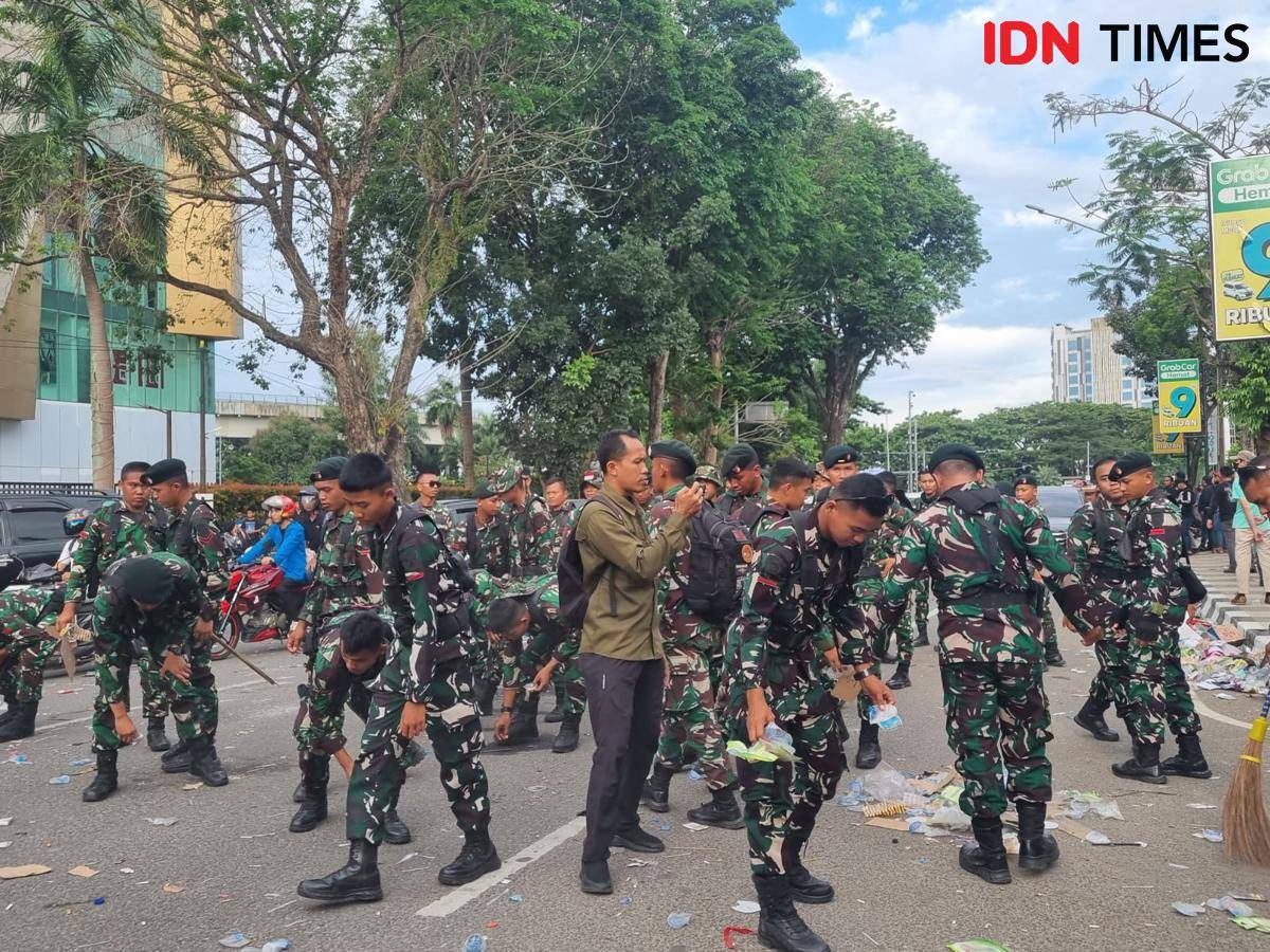 Melihat Potret Damai Aksi di Palembang (IDN Times/Rangga Efrizal)