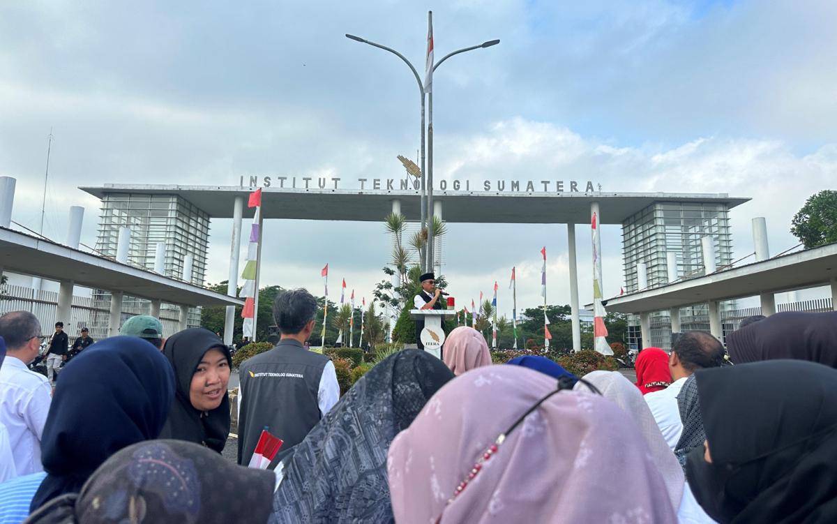 Institut Teknologi Sumatera (Itera) Gelar Doa Bersama Sebelum Melepas Keberangkatan Para Mahasiswa yang Akan Menyampaikan Aspirasi ke Kantor Dewan Perwakilan Rakyat (DPRD) Lampung