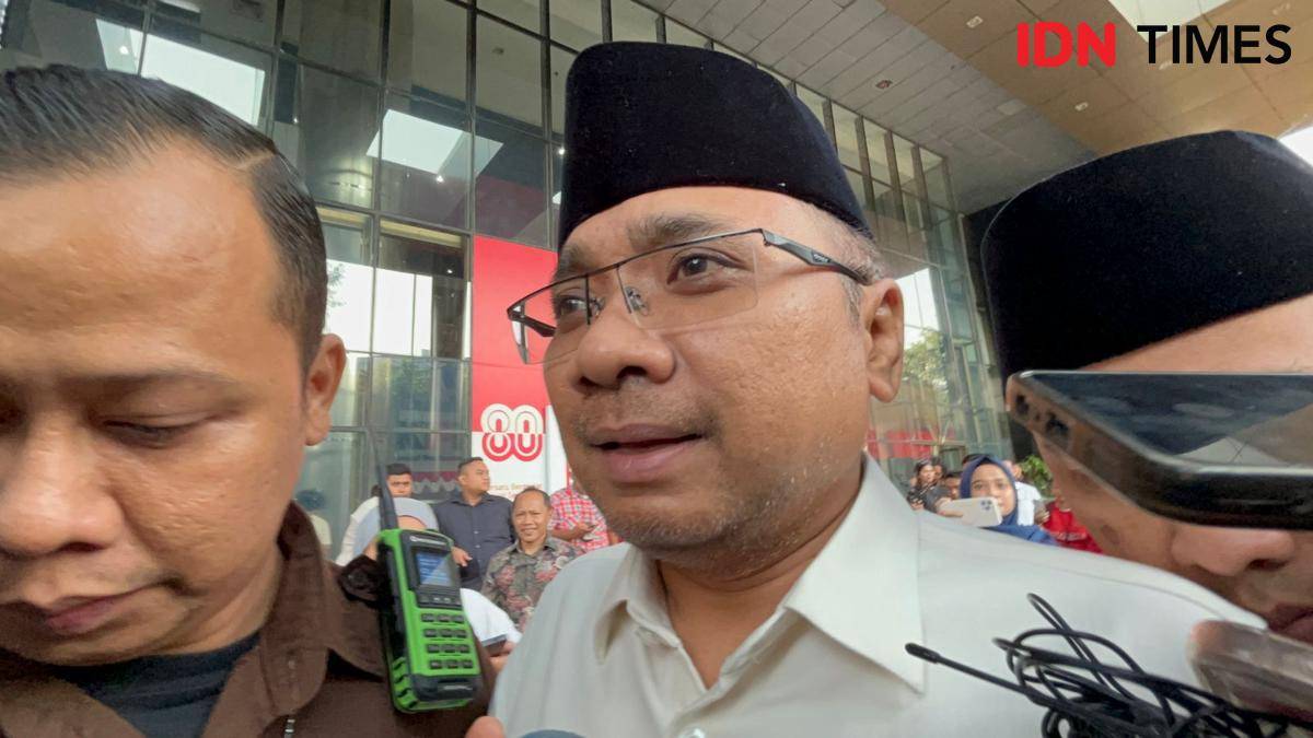 Mantan Menteri Agama Yaqut Cholil Qoumas diperiksa KPK. (IDN Times / Aryo Damar)