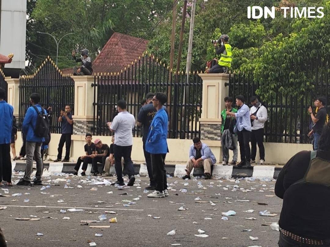 Melihat Potret Damai Aksi di Palembang (IDN Times/Rangga Efrizal)