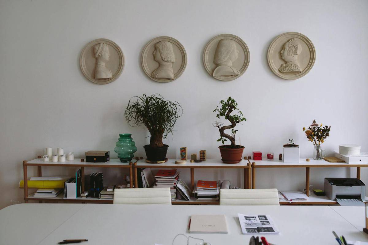 ilustrasi wall art