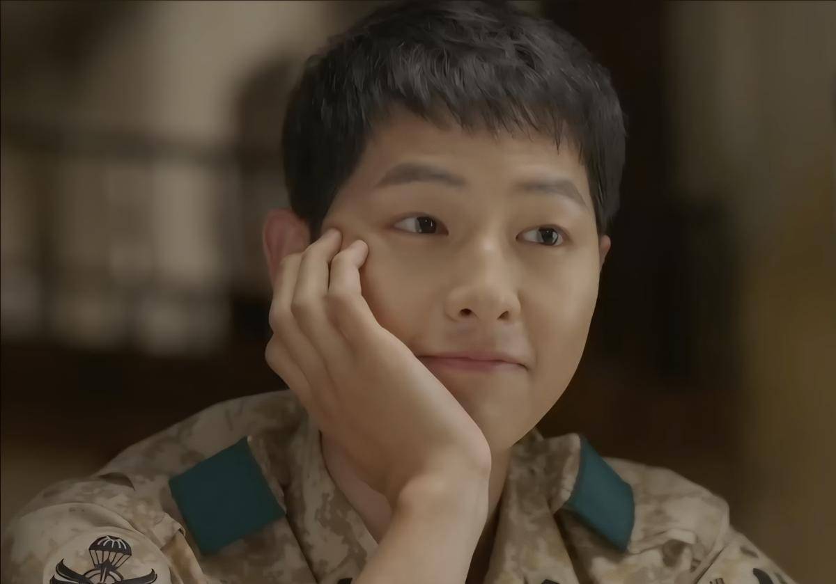 Song Joong Ki di drama Descendants of the Sun (dok. KBS/Descendants of the Sun)