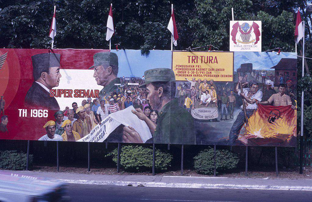 Mural di Jl. Medan Merdeka Barat, Jakarta, yang memperingati peristiwa Tritura dan Supersemar tahun 1966