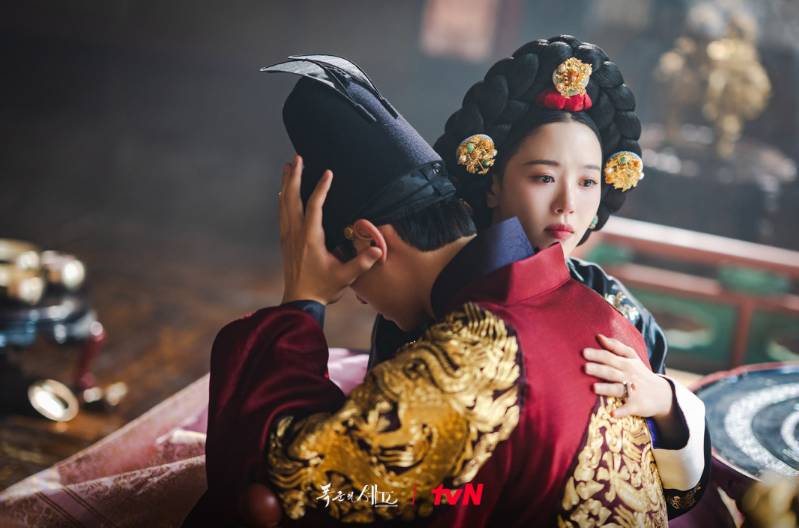 Lee Chae Min dan Kang Han Na di drama Bon Appétit, Your Majesty