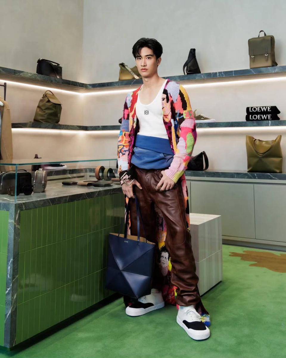 Tas Loewe Koleksi Tay Tawan (instagram.com/tawan_v)