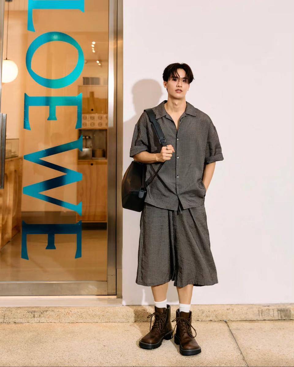 Tas Loewe Koleksi Tay Tawan (instagram.com/tawan_v)