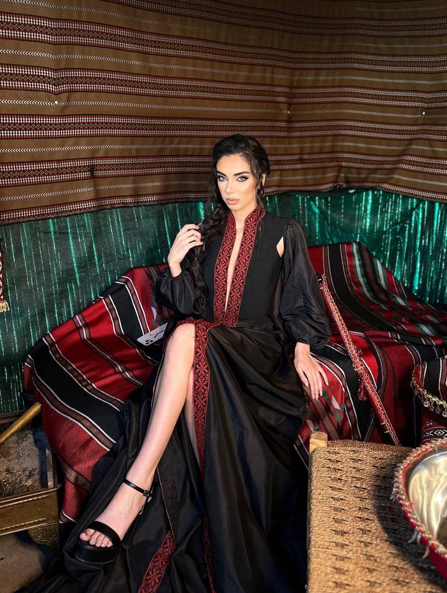 potret Yara Bishi, Miss Grand Palestina 2025 (instagram.com/yara4bishi)