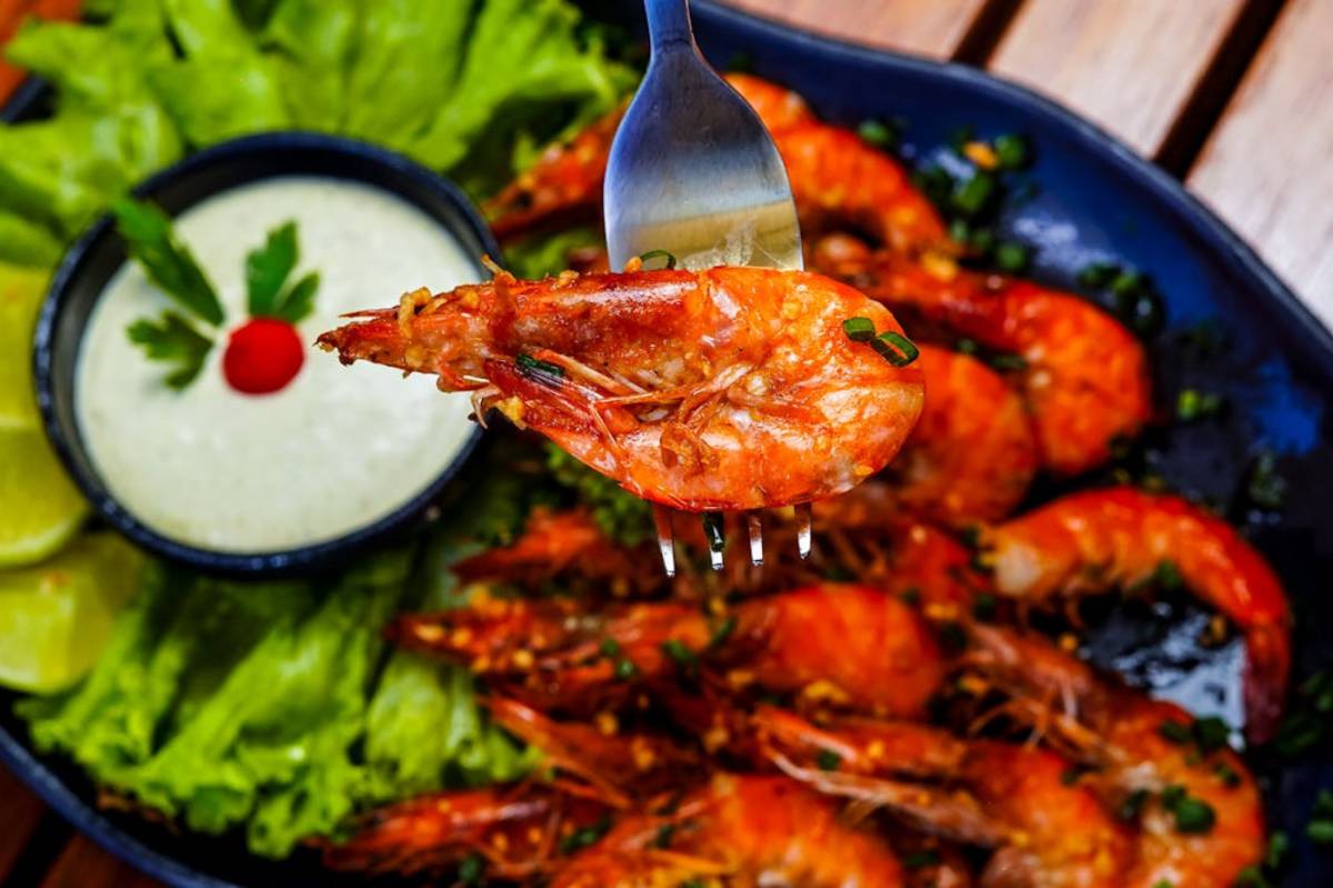 ilustrasi udang harissa madu pedas