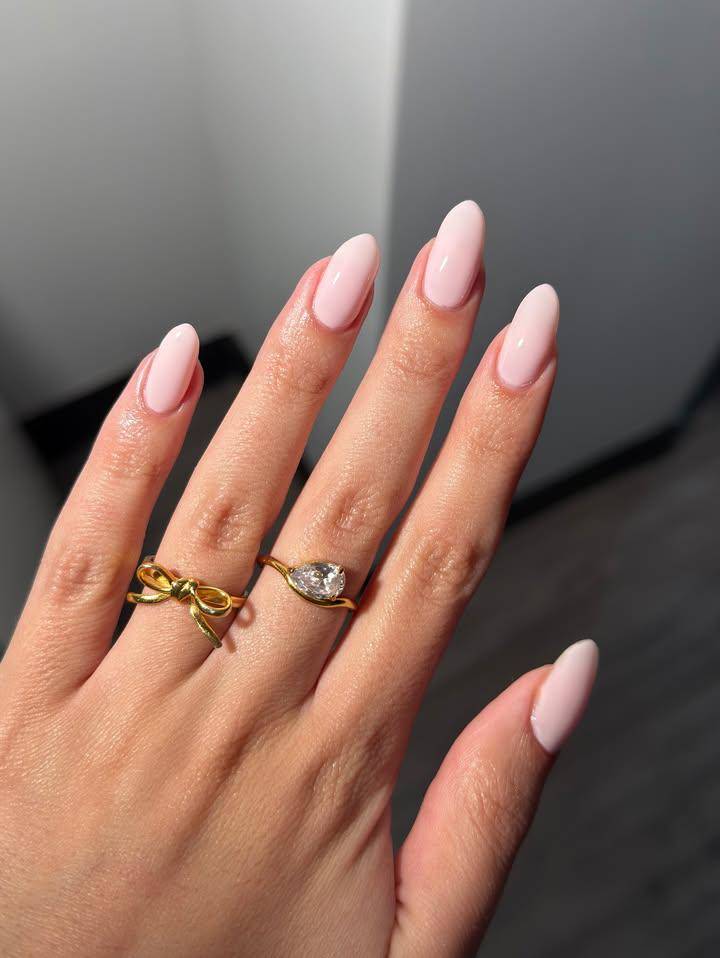 ide tren warna kuku musim gugur (instagram.com/kuypernailart)