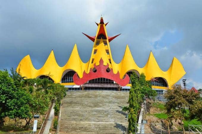 Menara Siger Provinsi Lampung (Pintrest.com/Bahtiar Pratama)