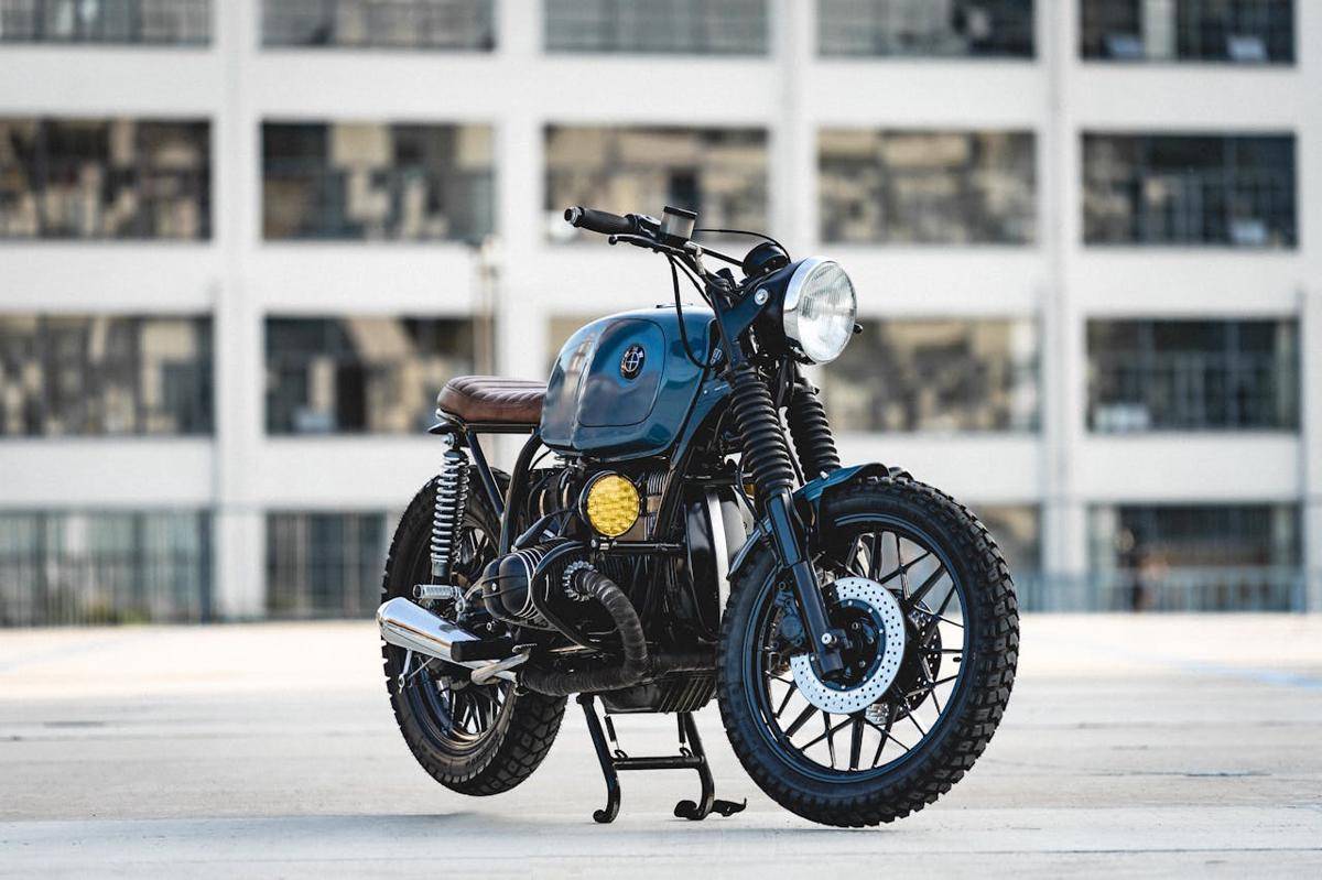 ilustrasi sepeda motor (pexels.com/Gijs Coolen)