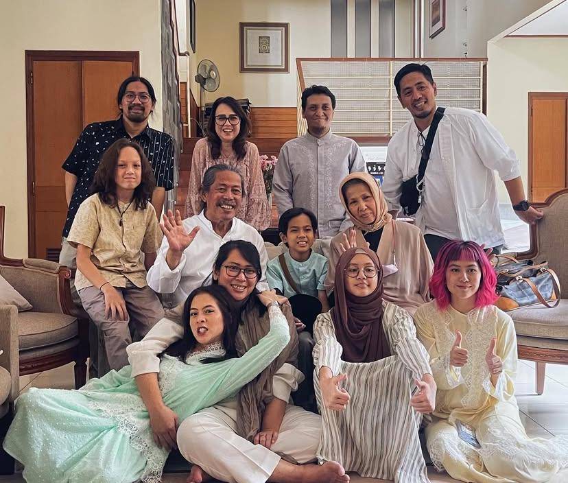 potret kenangan Adhisty Zara dan Acil Bimbo