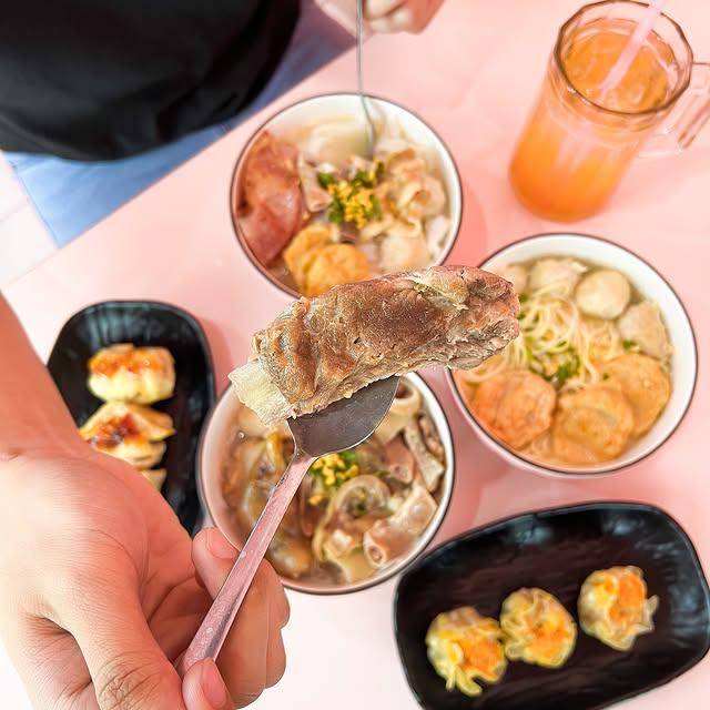 Potret menu bakso di Kulbi Surabaya
