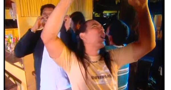 Suroso berpesta miras bersama teman-temannya - FTV Hidayah