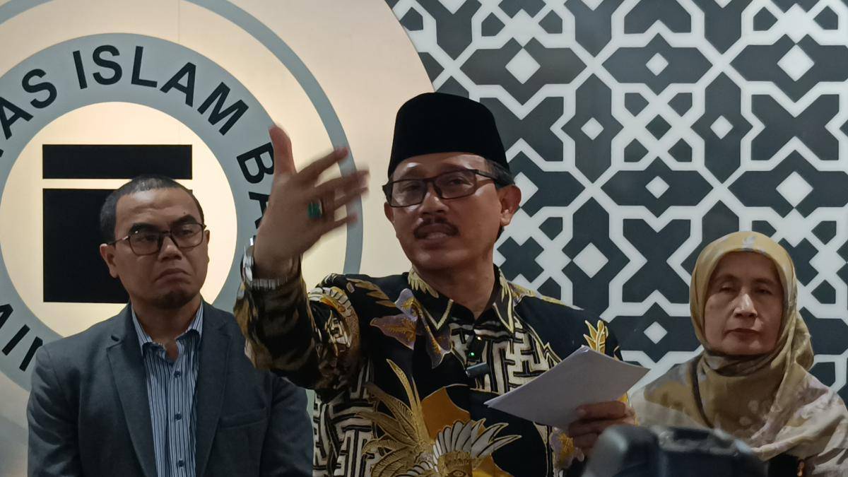 kronologi penembakan gas air mata di kampus Unisba dan Unpas versi rektor unisba