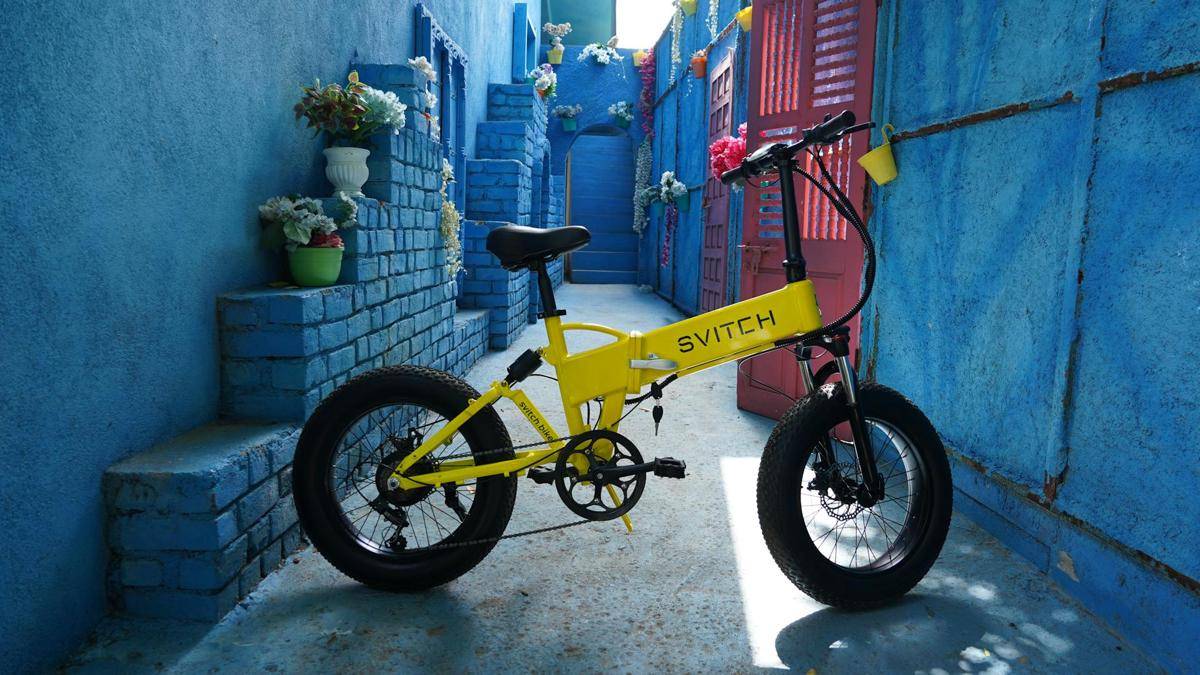 ilustrasi sepeda lipat (pexels.com/Svitch Bike)