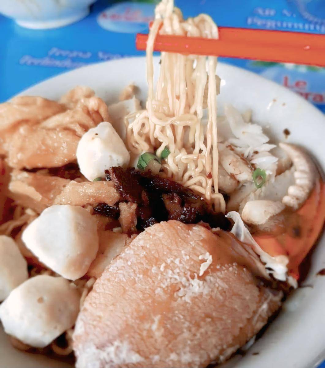 Oukie Bakmi Kepiting (google.com/maps/Claudian Natalia)