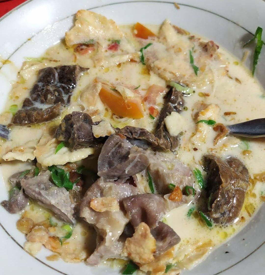 Sop Kaki Kambing Dudung (google.com/maps/L.P. Pamuncak)