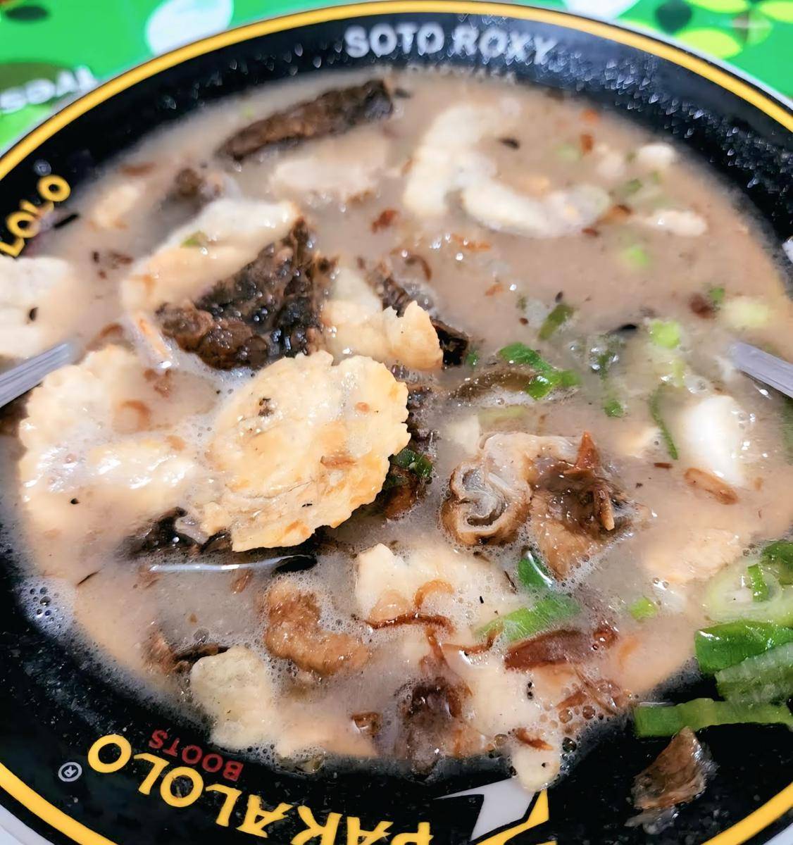 Soto Roxy H. Darwasa (google.com/maps/Ongston Bhearto)