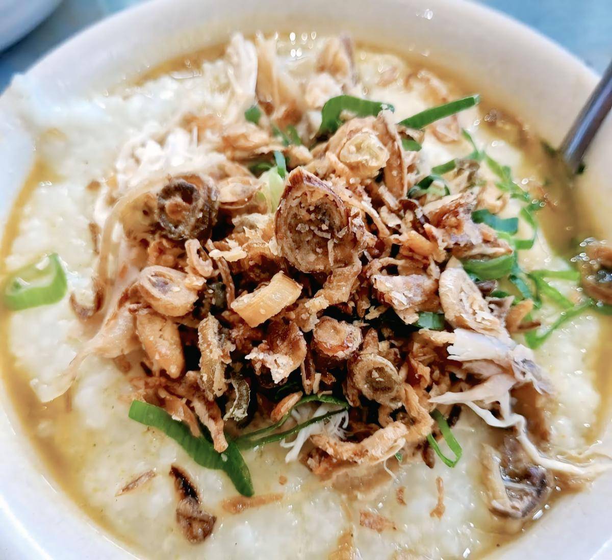 Bubur Ayam Mbak Sri (google.com/maps/Susianty A Enrang)