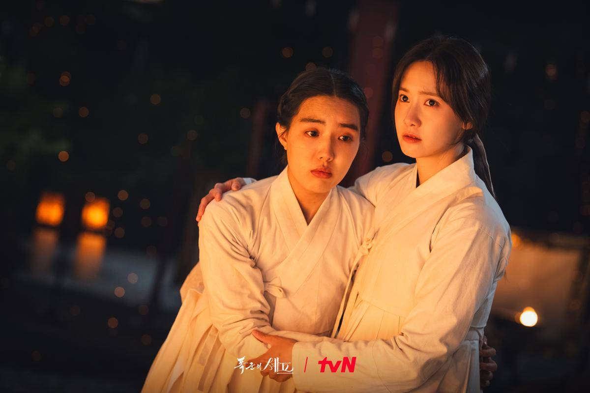Still cut Bon Appetit, Your Majesty