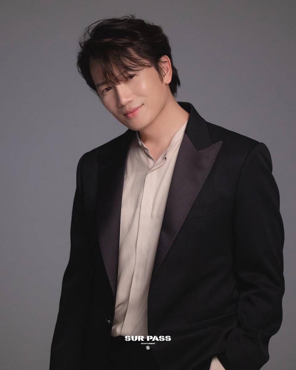 potret Ji Sung