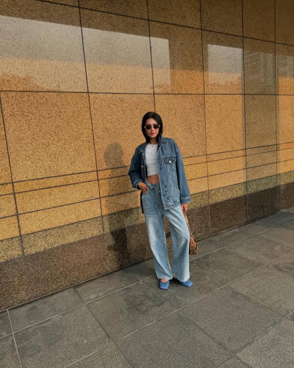 padu padan outfit kasual dengan flatshoe (instagram.com/miktambayong)