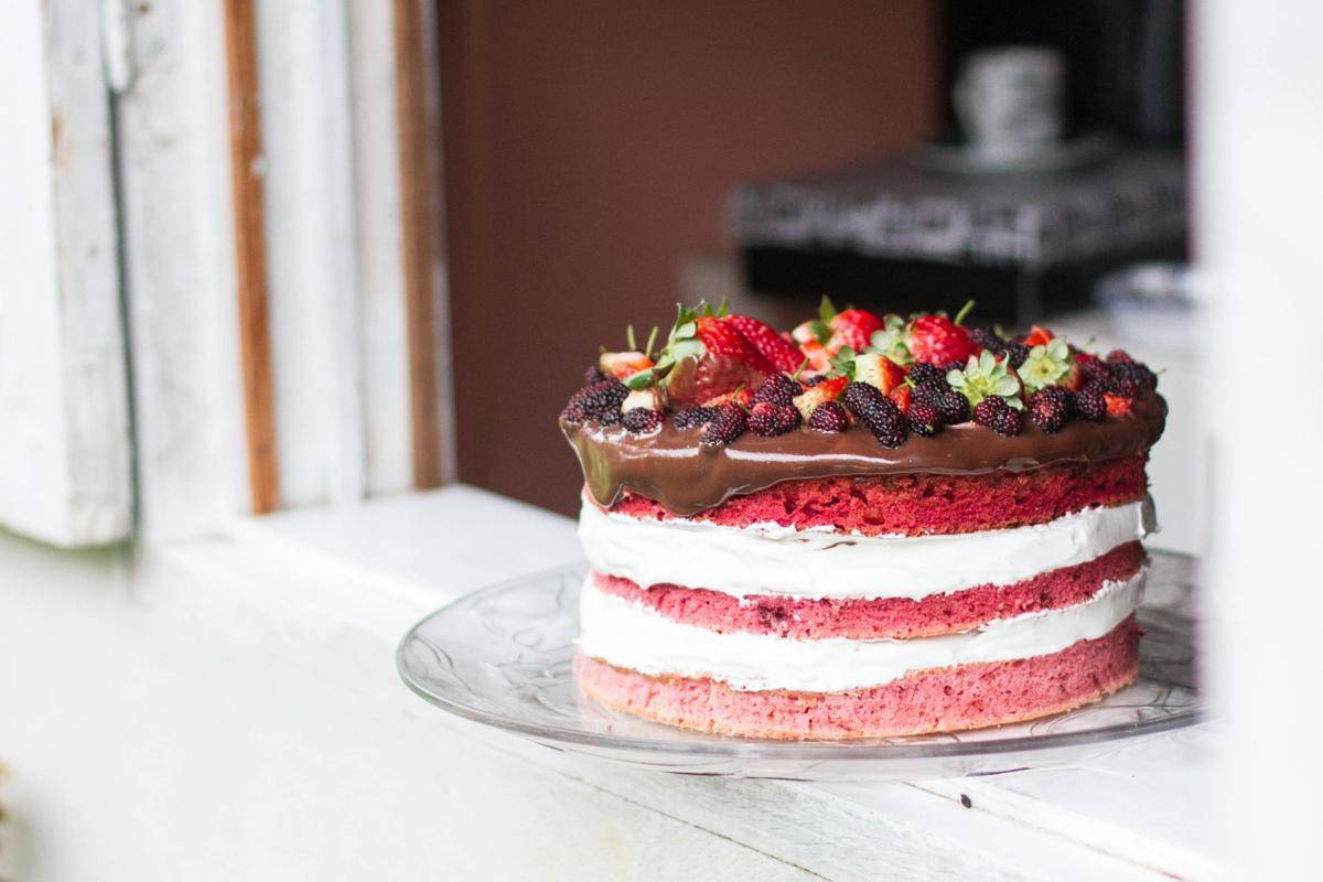 Ilustrasi Kue (pexels.com/Dalila Dalprat)
