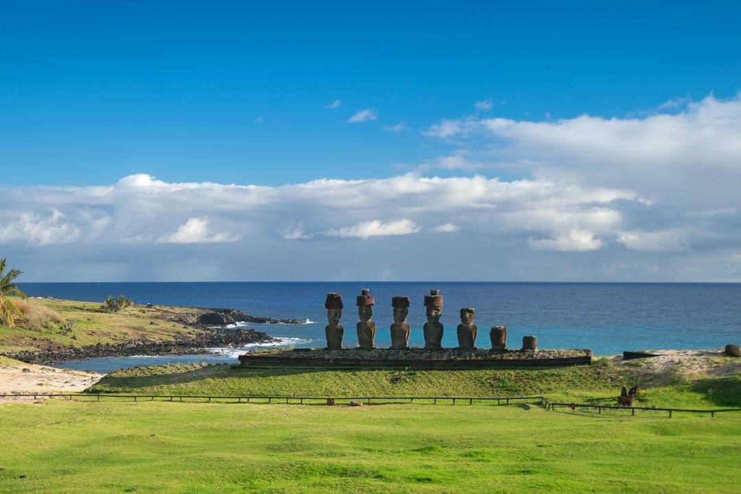 Misteri pulau Paskah, patung Moai raksasa dan rahasia pembuatnya. (Pexels/Diego Gonzalez)