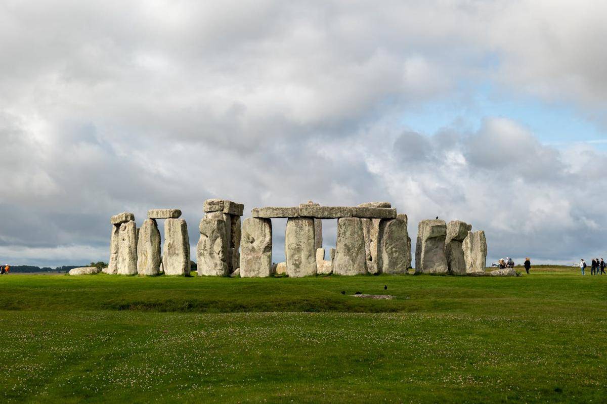 Misteri Stonehenge, susunan batu raksasa yang memicu perdebatan ilmuwan. (Pexels/Eren Cebeci)