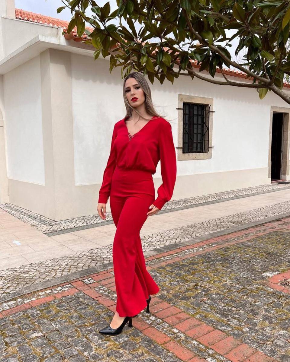 potret Silvia Oliveira, Miss Grand Portugal 2025 (instagram.com/silviaoliveira98) 