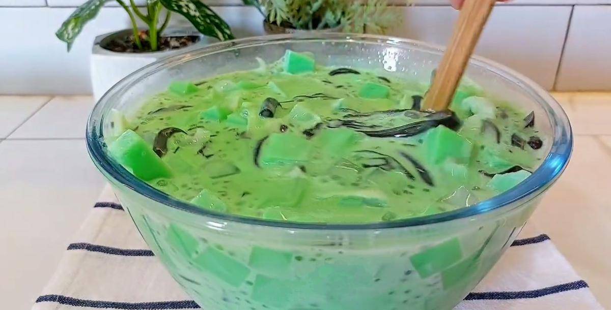 ilustrasi es jelly pandan kelapa