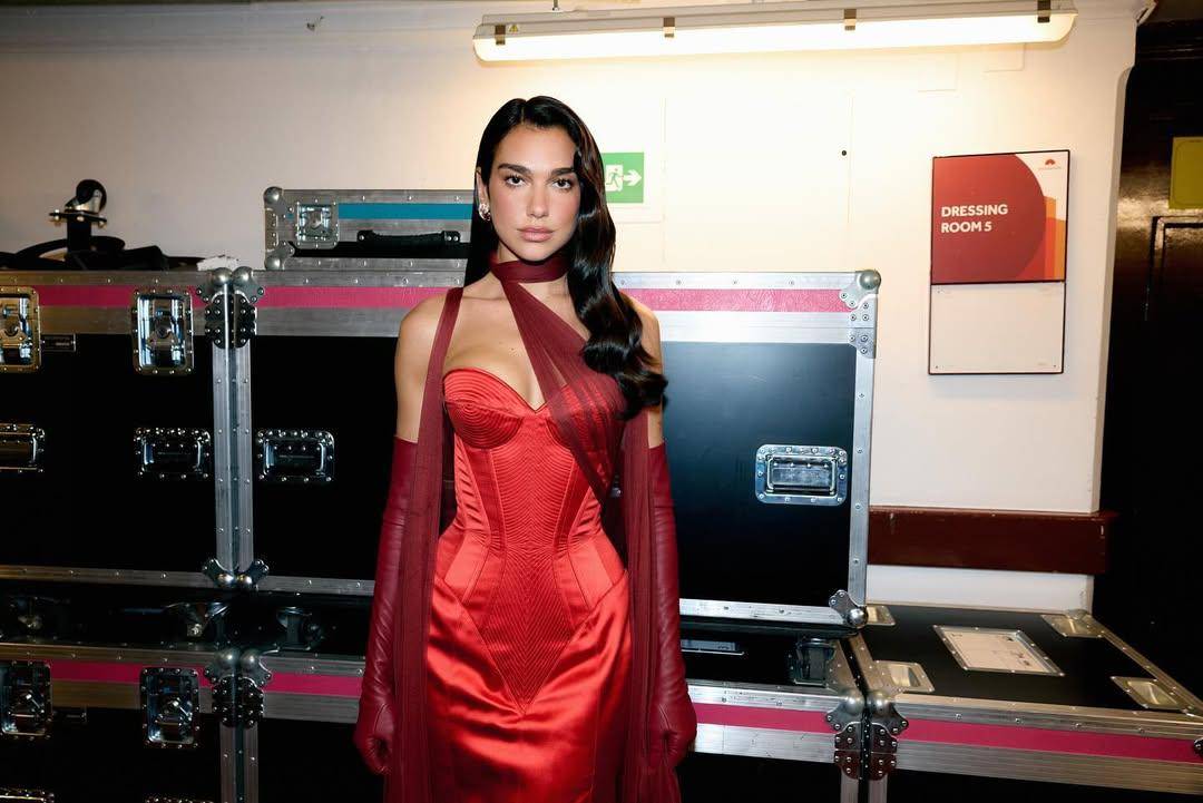 Dua Lipa 