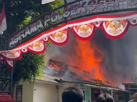 Asrama Polsek Serpong Kebakaran 
