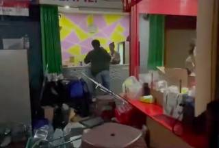 UMKM Blok M terpaksa pindah akibat harga sewa naik. (Tiktok.com/andremandorr)