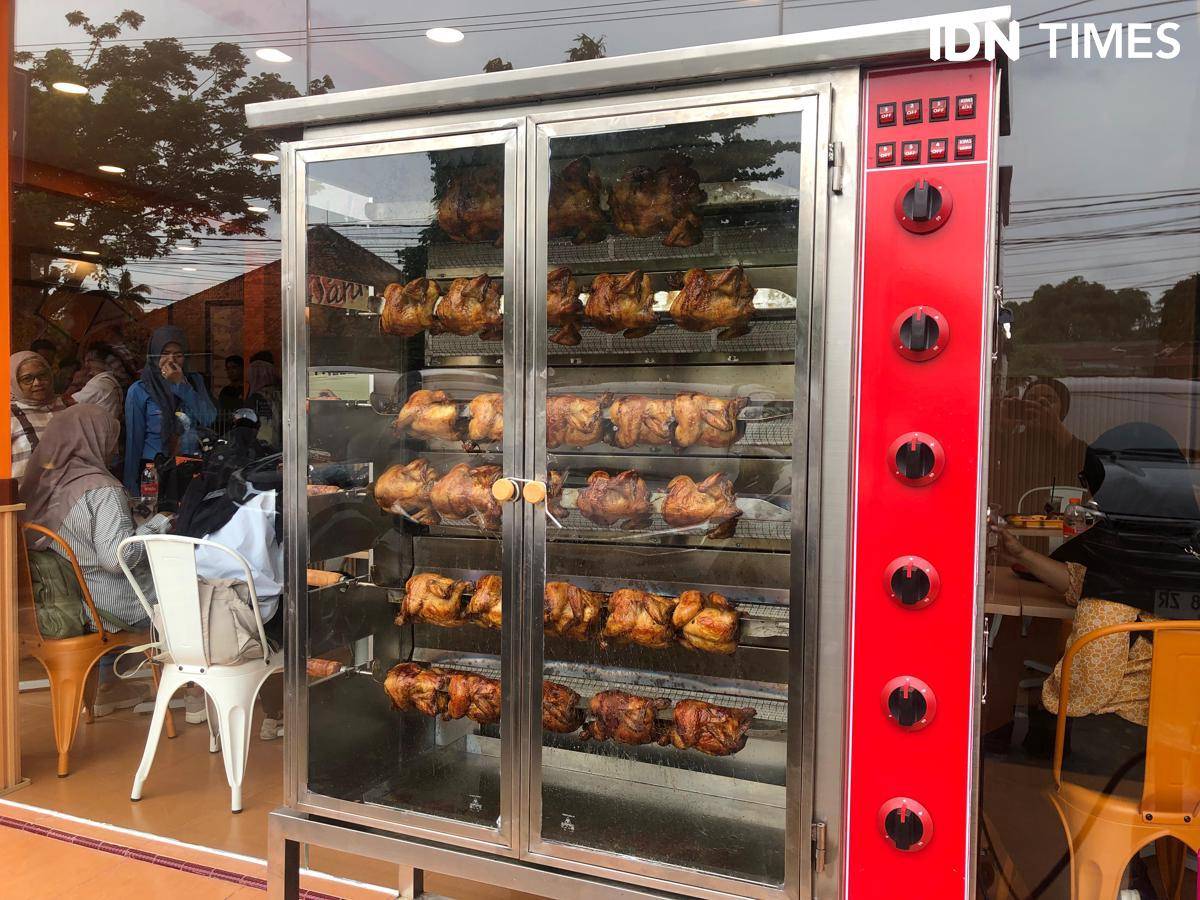 Rekomendasi Makanan Timur Tengah di Palembang, Ada Ayam Khas Emado's