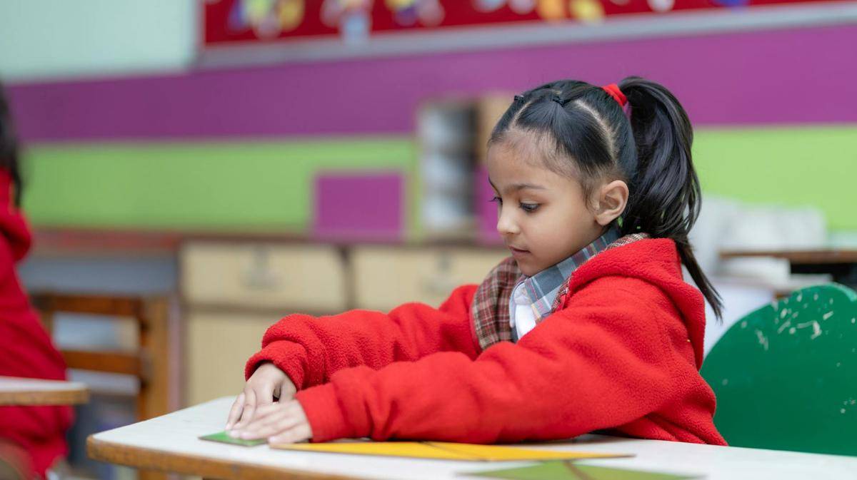 ilustrasi rambut siswa (pexels.com/Bhupindra International Public School)