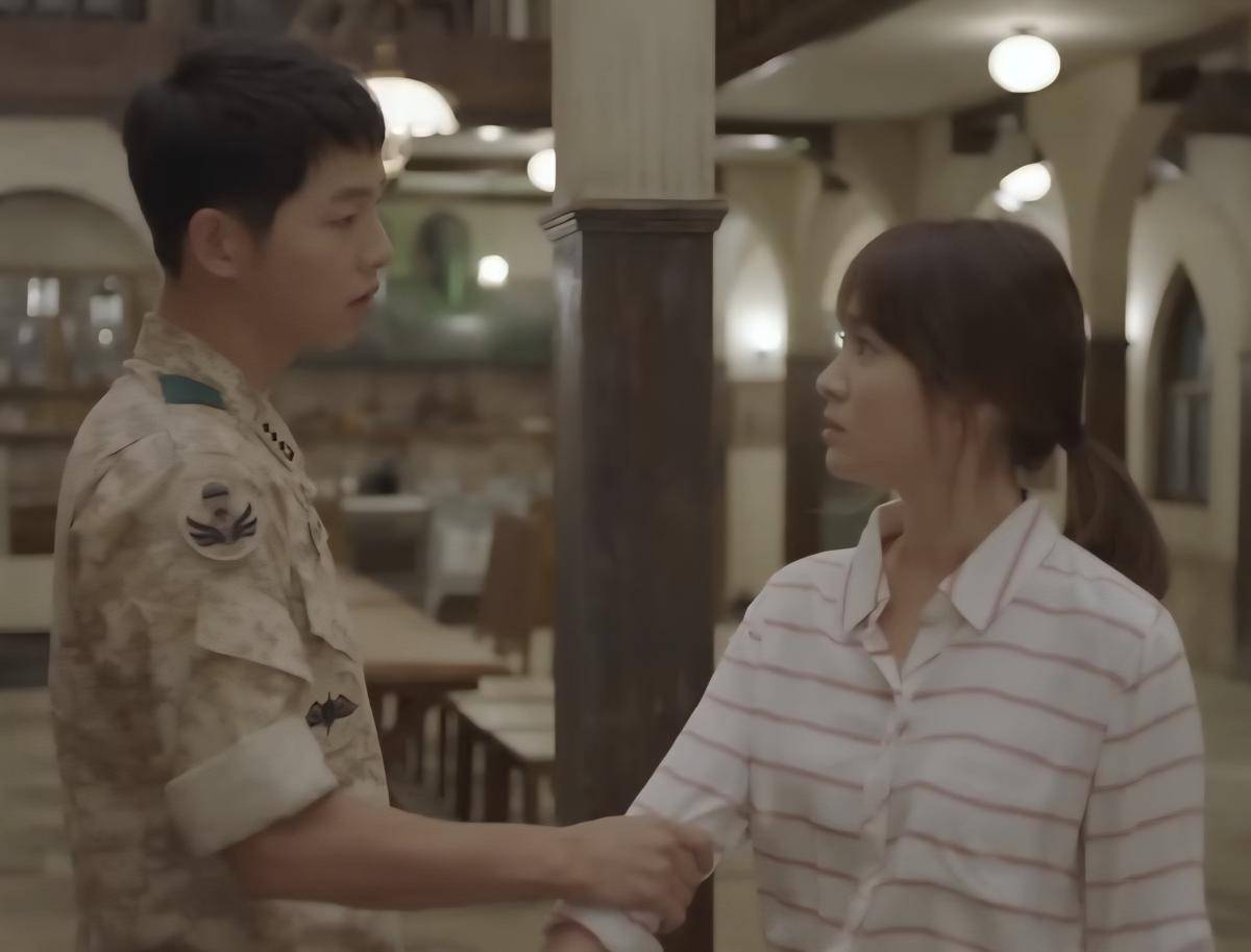 Drama Descendants of the Sun (dok. KBS/Descendants of the Sun)