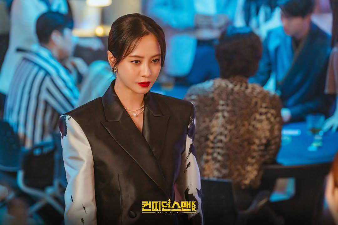Potret still cuts Confidence Queen. (instagram.com/tvchosuninsta)