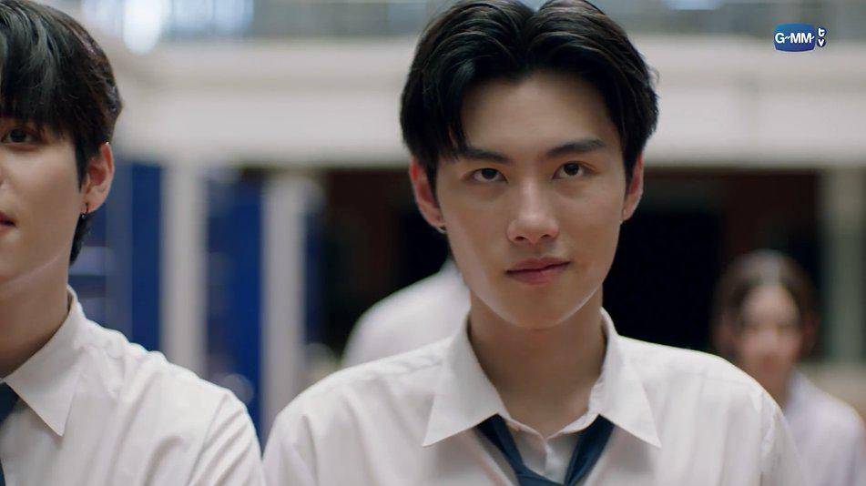 cuplikan adegan karakter Don di The Dark Dice