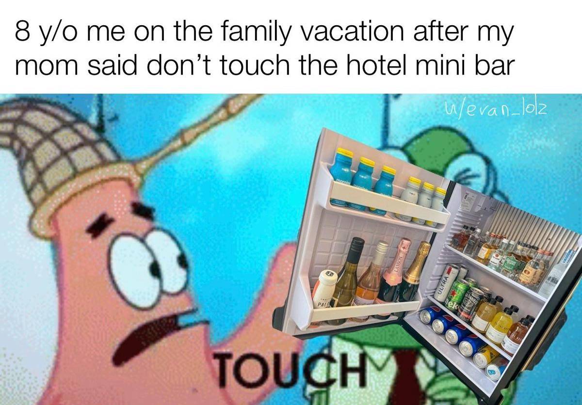 meme SpongeBob tentang hotel