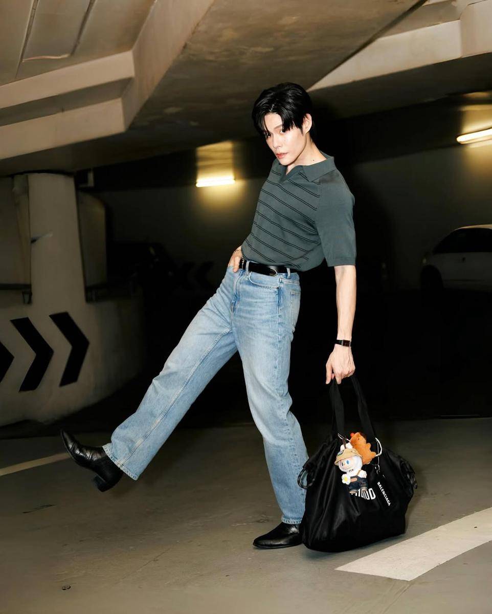 Gaya Preppy Nodt Nutthasid (instagram.com/nodted)