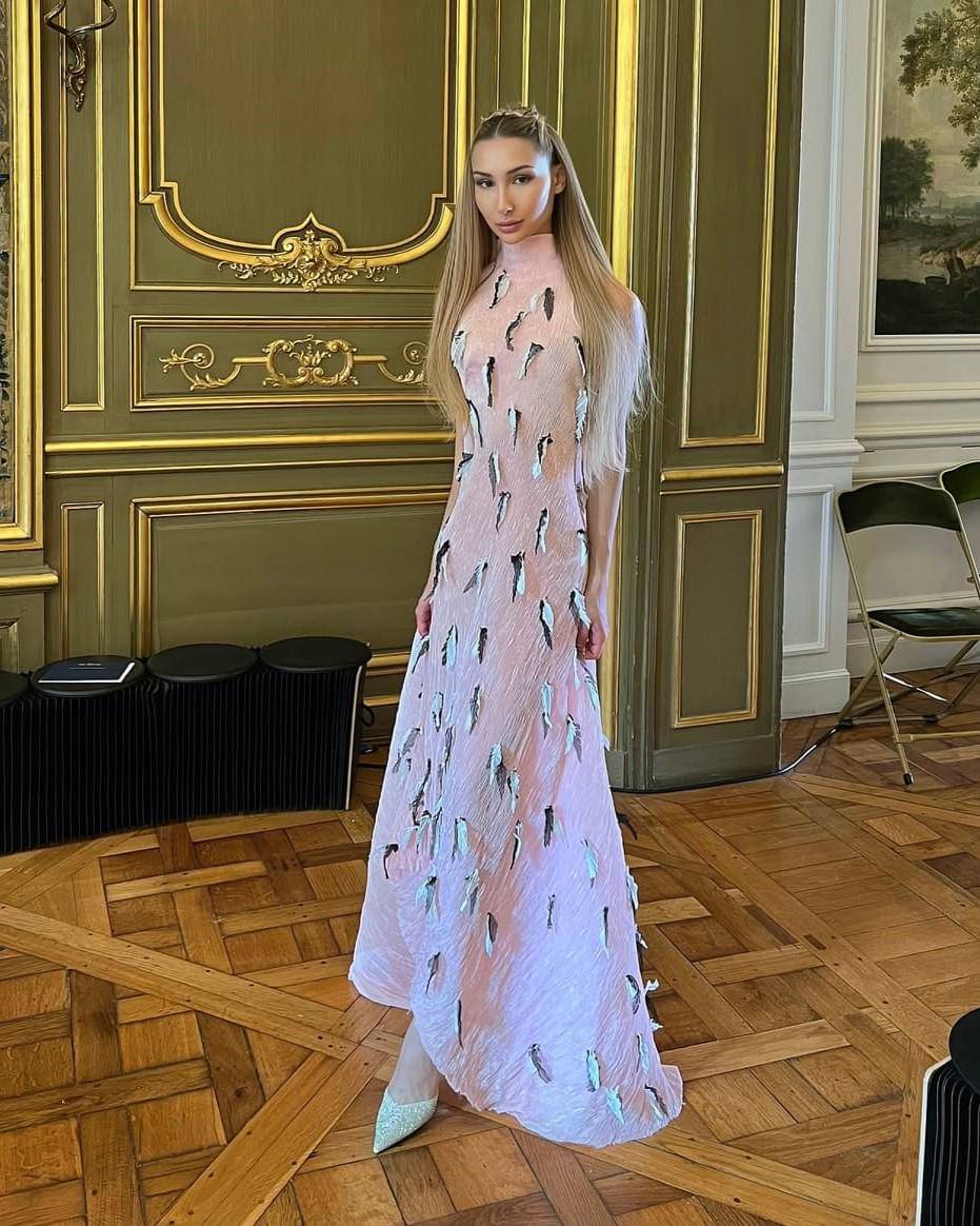 potret Alexandra Ros, Miss Grand Swedia 2025 (instagram.com/leo_alexx) 