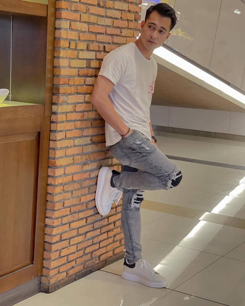 Daily Outfit ala Eza Gionino (instagram.com/ezagio)