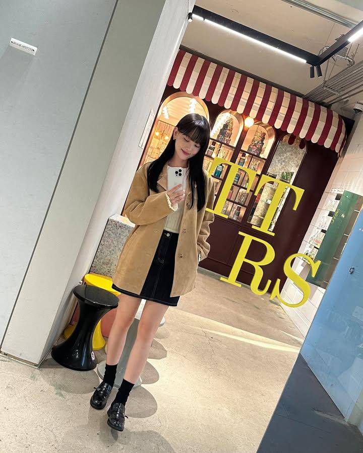 OOTD Kang Han Na (instagram.com/k_hanna_)