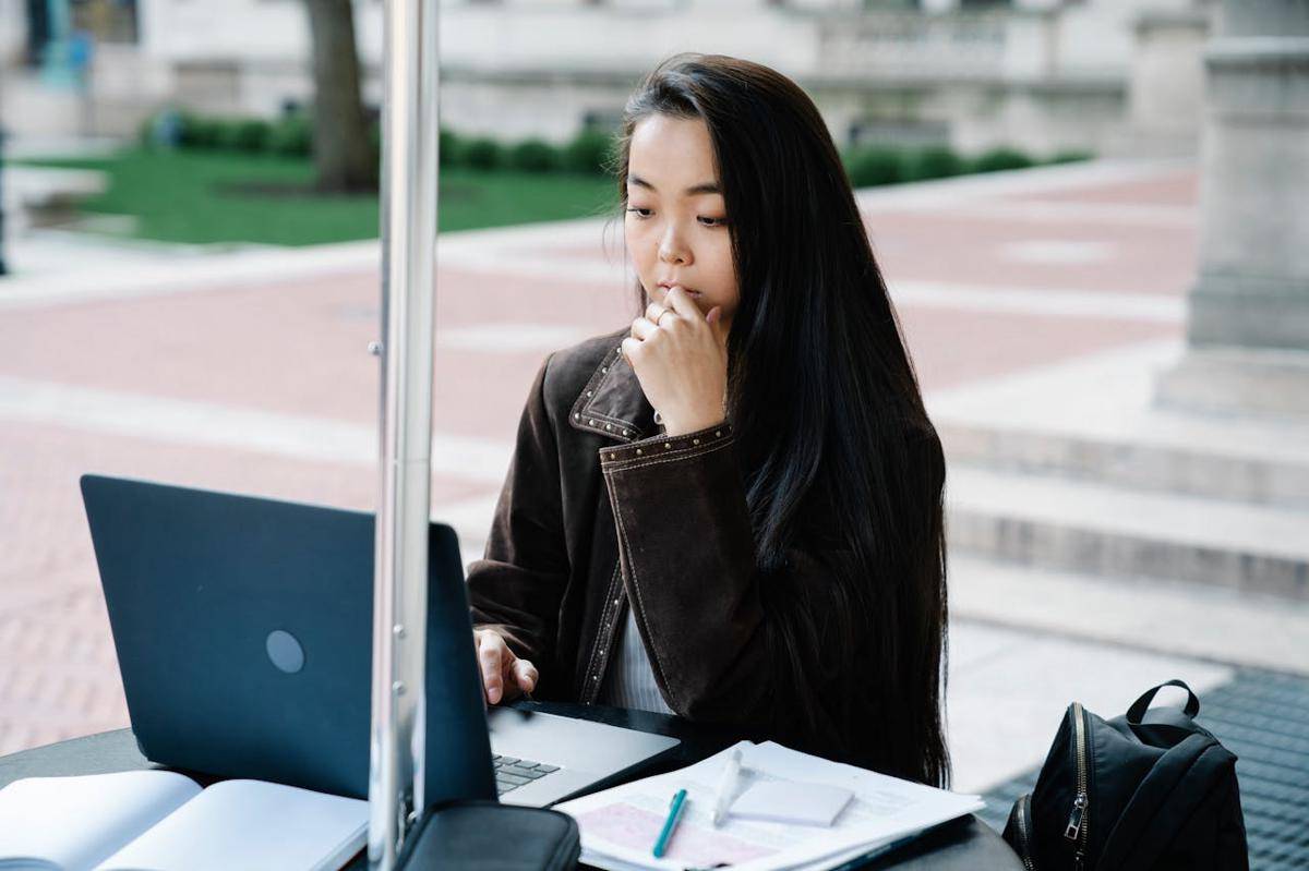 Ilustrasi mahasiswa (pexels.com/Photo by George Pak)