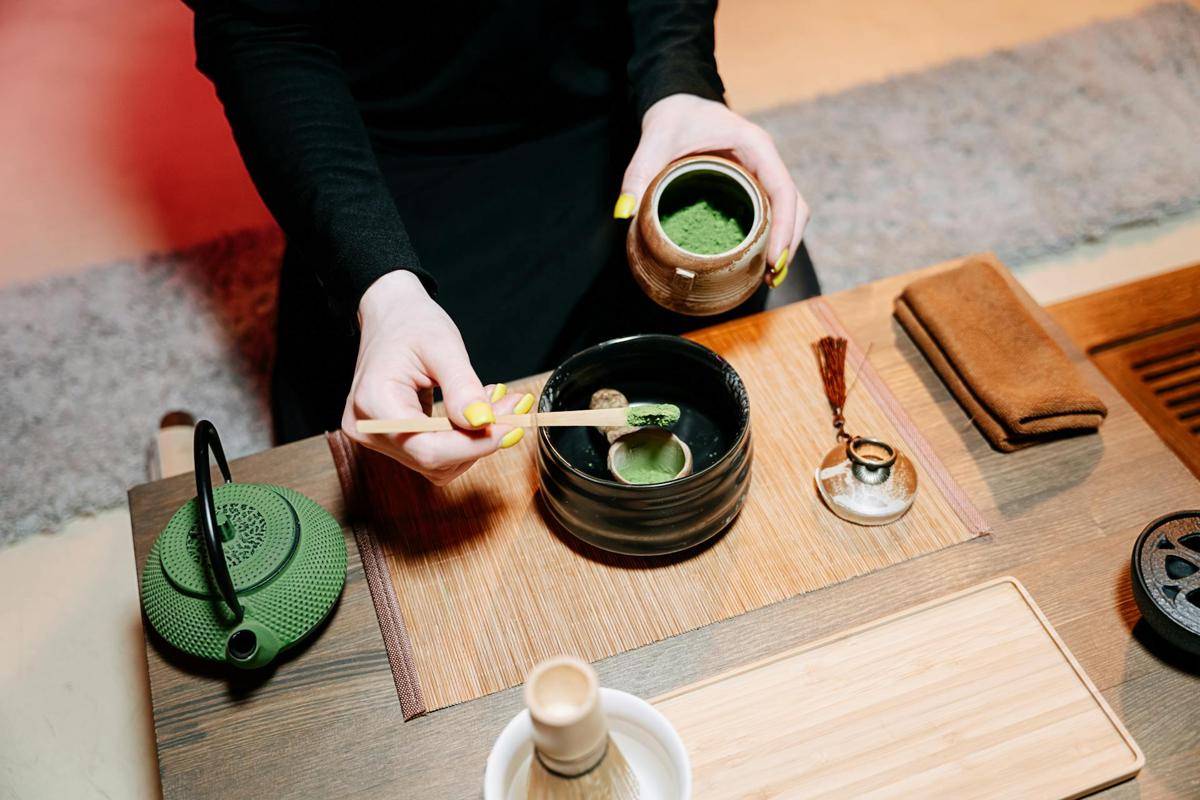 ilustrasi ceremonial grade matcha