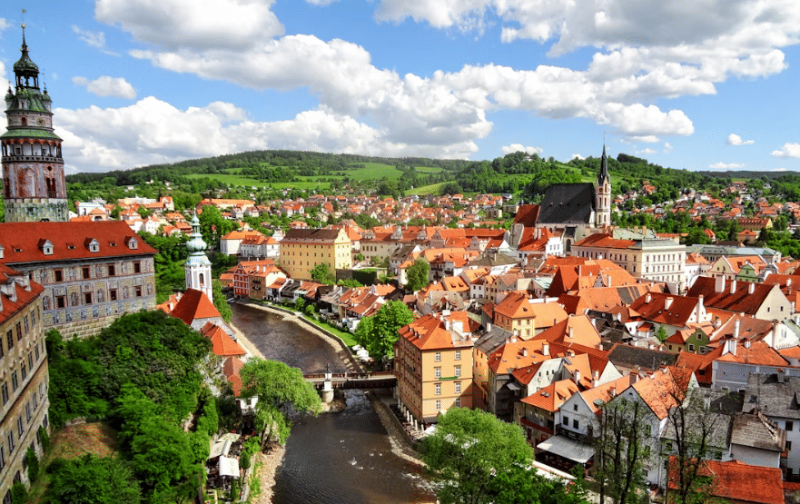 5 Bangunan Bersejarah di Praha Republik Ceko yang Wajib Masuk Itinerary