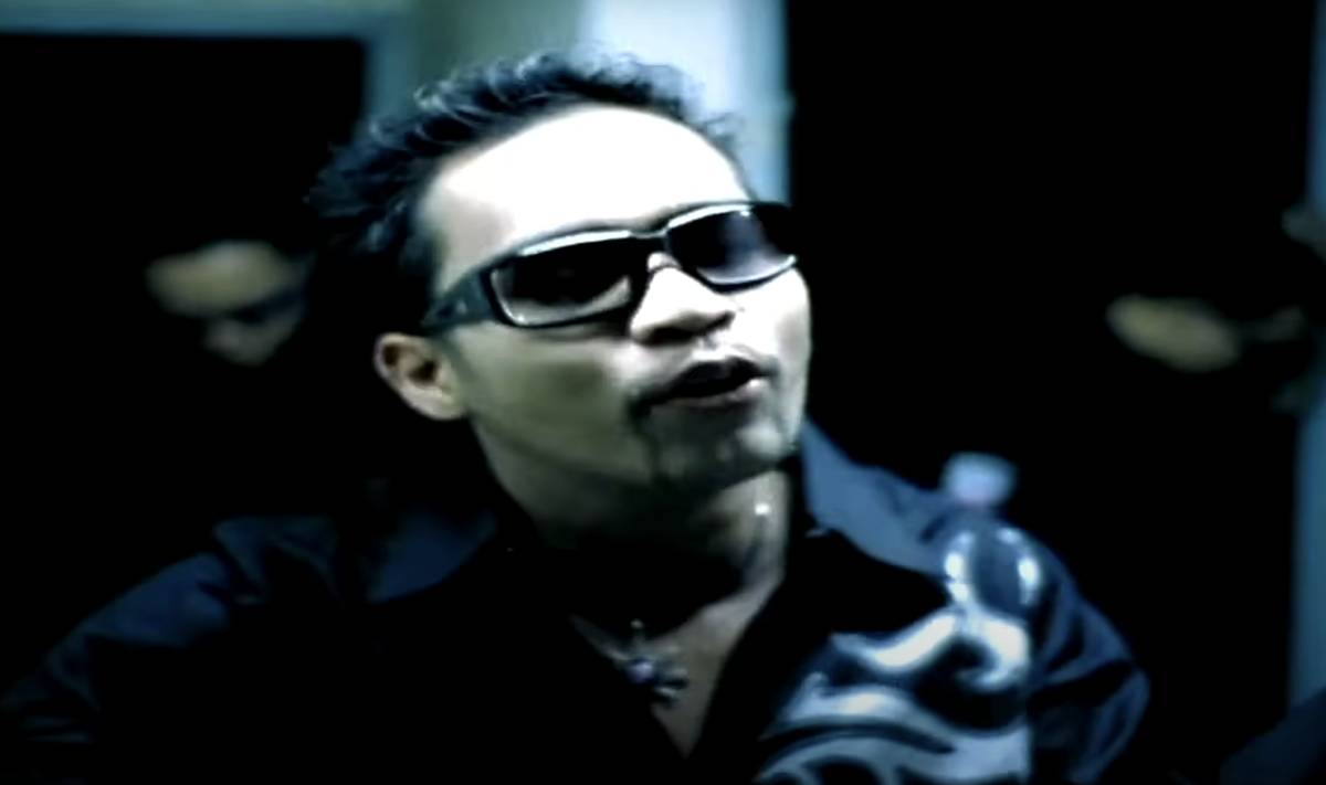 cuplikan MV THE FLY - Berlalu (youtube.com/SonyMusicID)